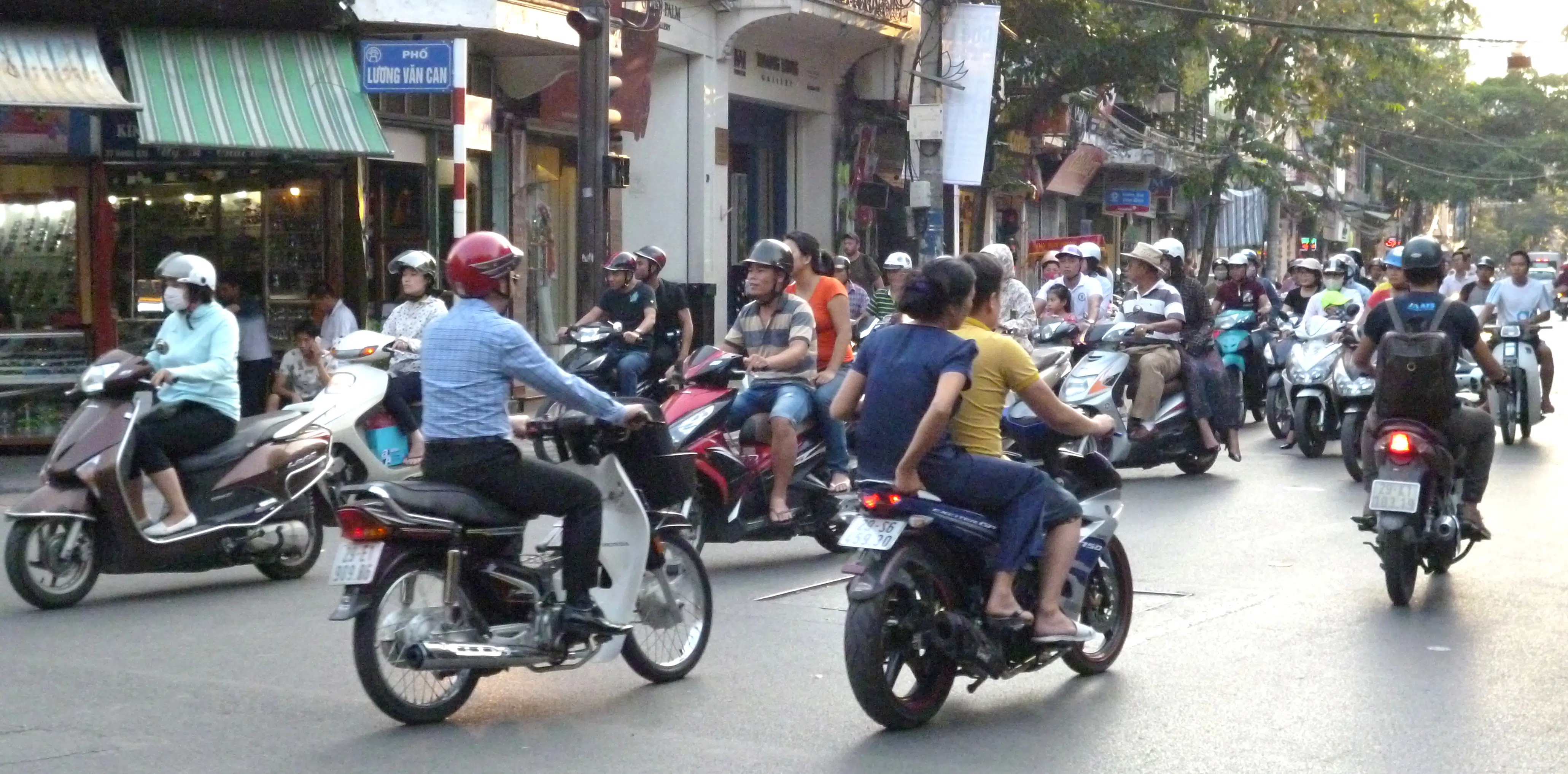 A Snapshot of Crowdsourcing in Asia