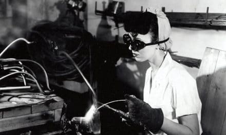 How Crowdsourcing Helps Manufacturers Innovate
